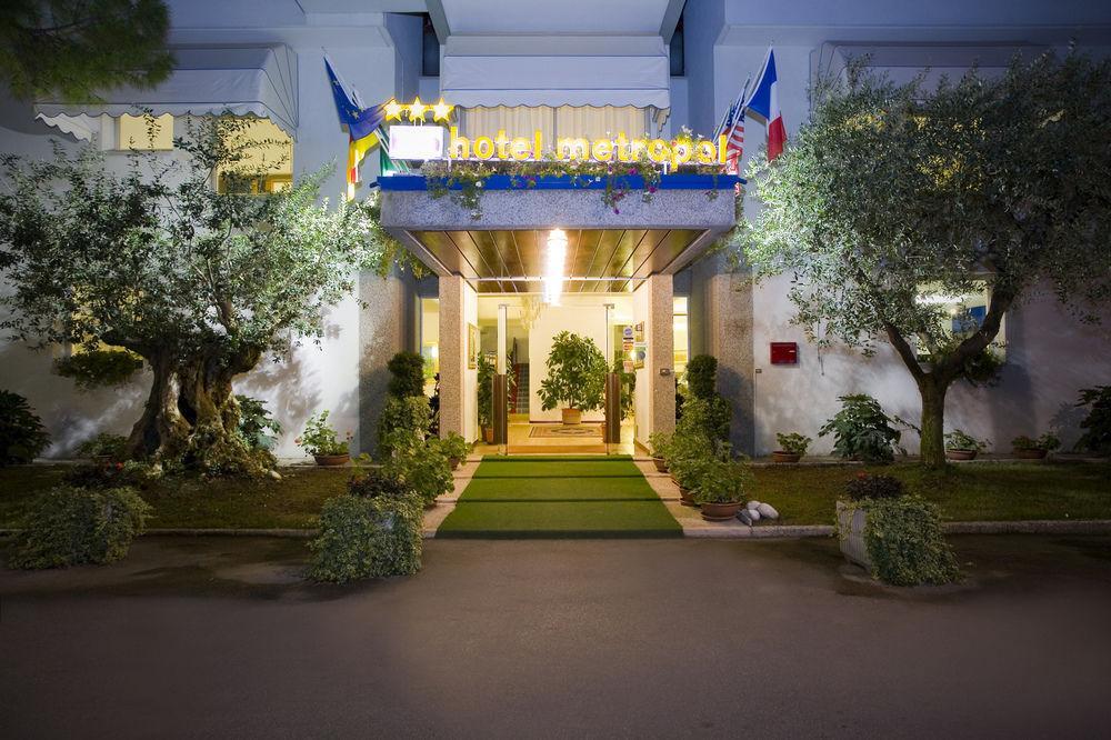 Hotel Metropol Caorle Eksteriør billede