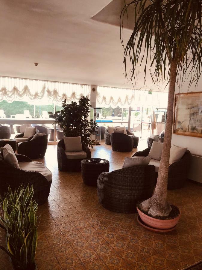 Hotel Metropol Caorle Eksteriør billede