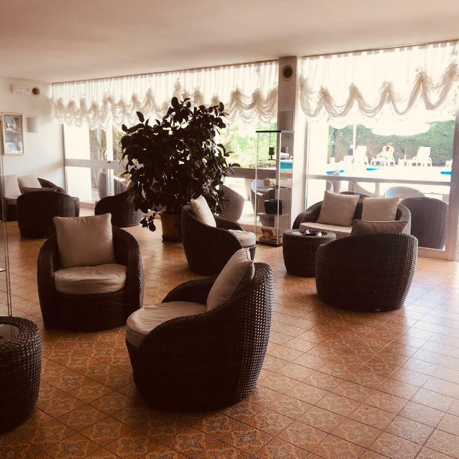 Hotel Metropol Caorle Eksteriør billede